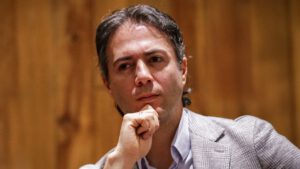 Daniel Quintero designó a Juan David Duque como su Jefe de Debate